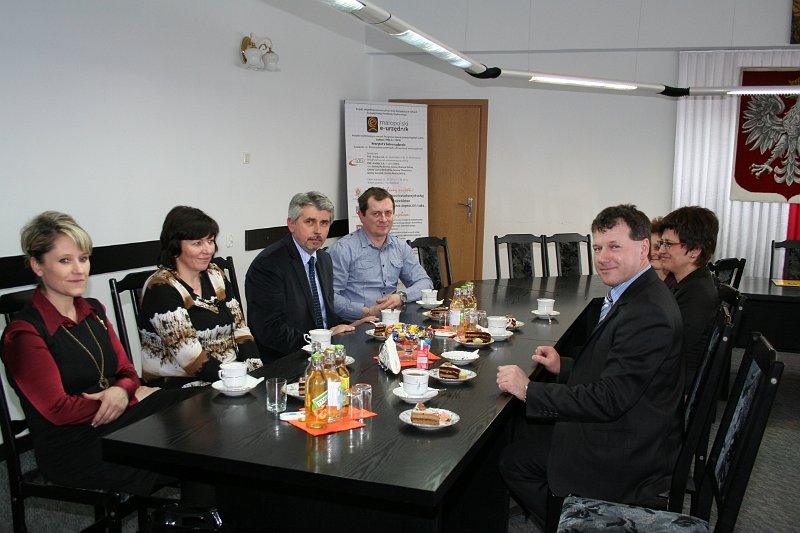 Pracovne stretnutie64.jpg